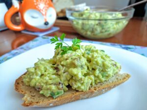 Pasta jajeczna z awokado